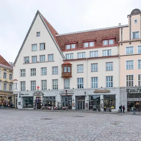 Dream - Main Square With Picturesque View Tallinn